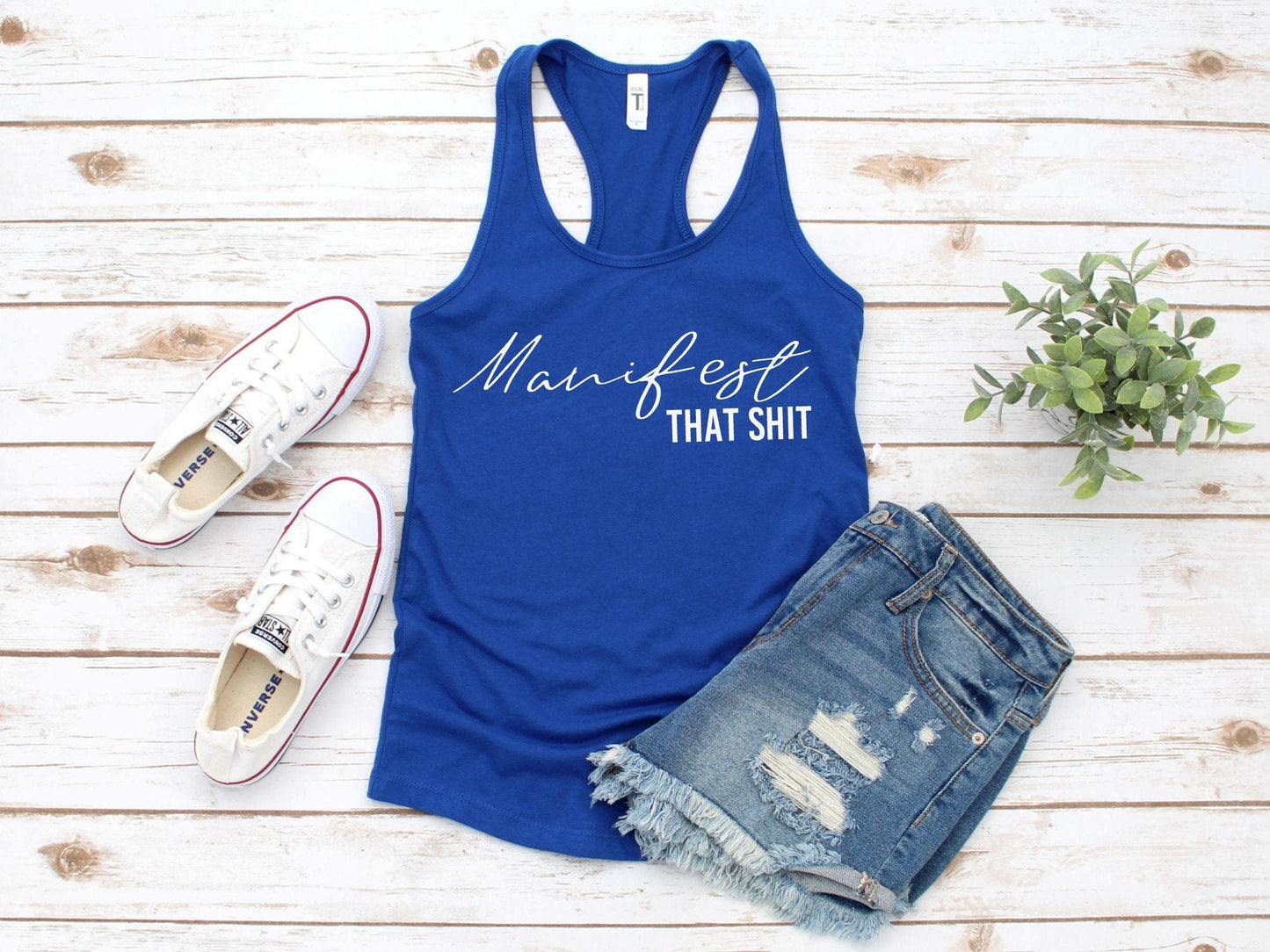 Empowering women's manifestation tank top for yoga, gym and daily motivation in blue