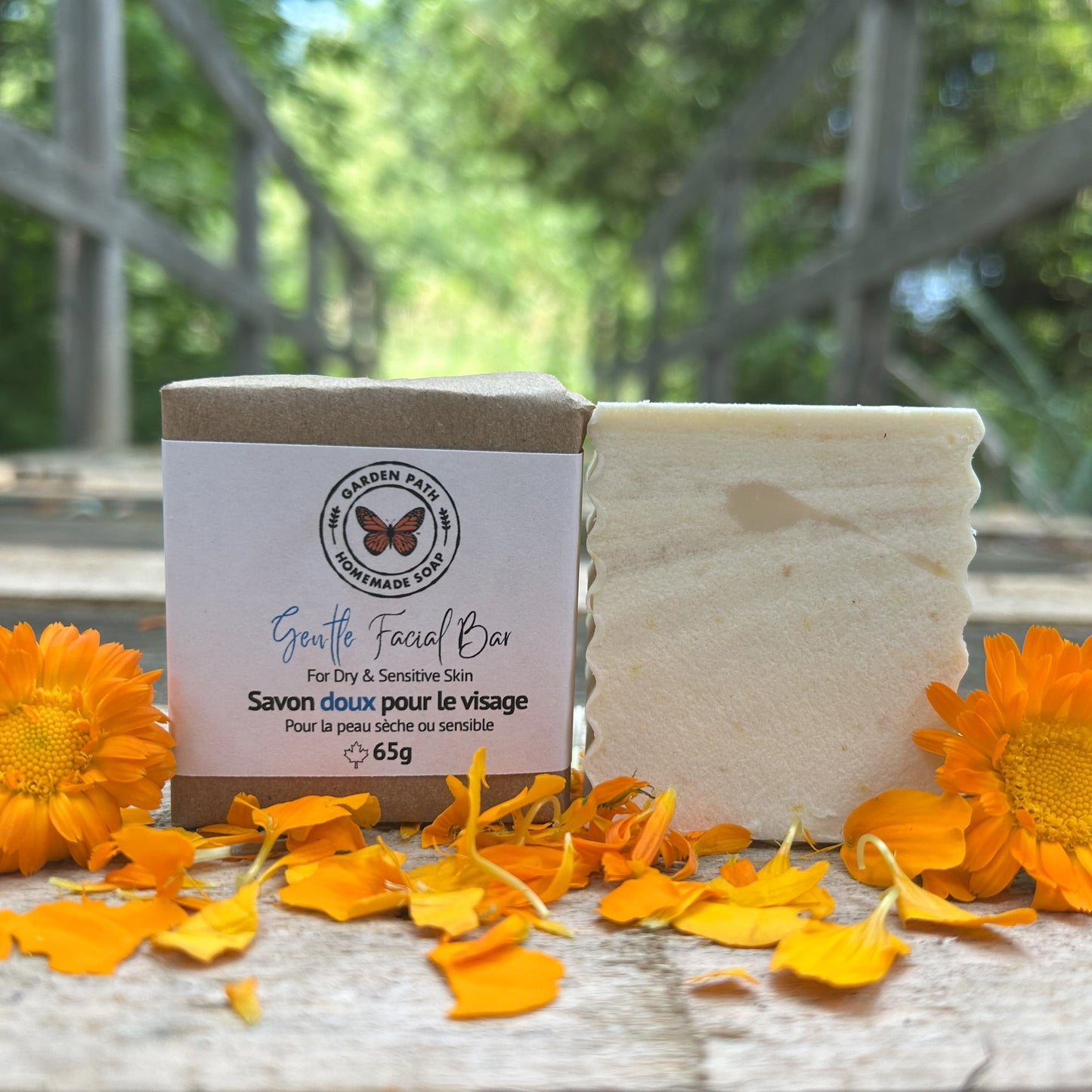 All natural unscented facial soap bar for sensitive skin — small batch handmade face soap with oatmeal and cocoa butter, artisan soap Canada