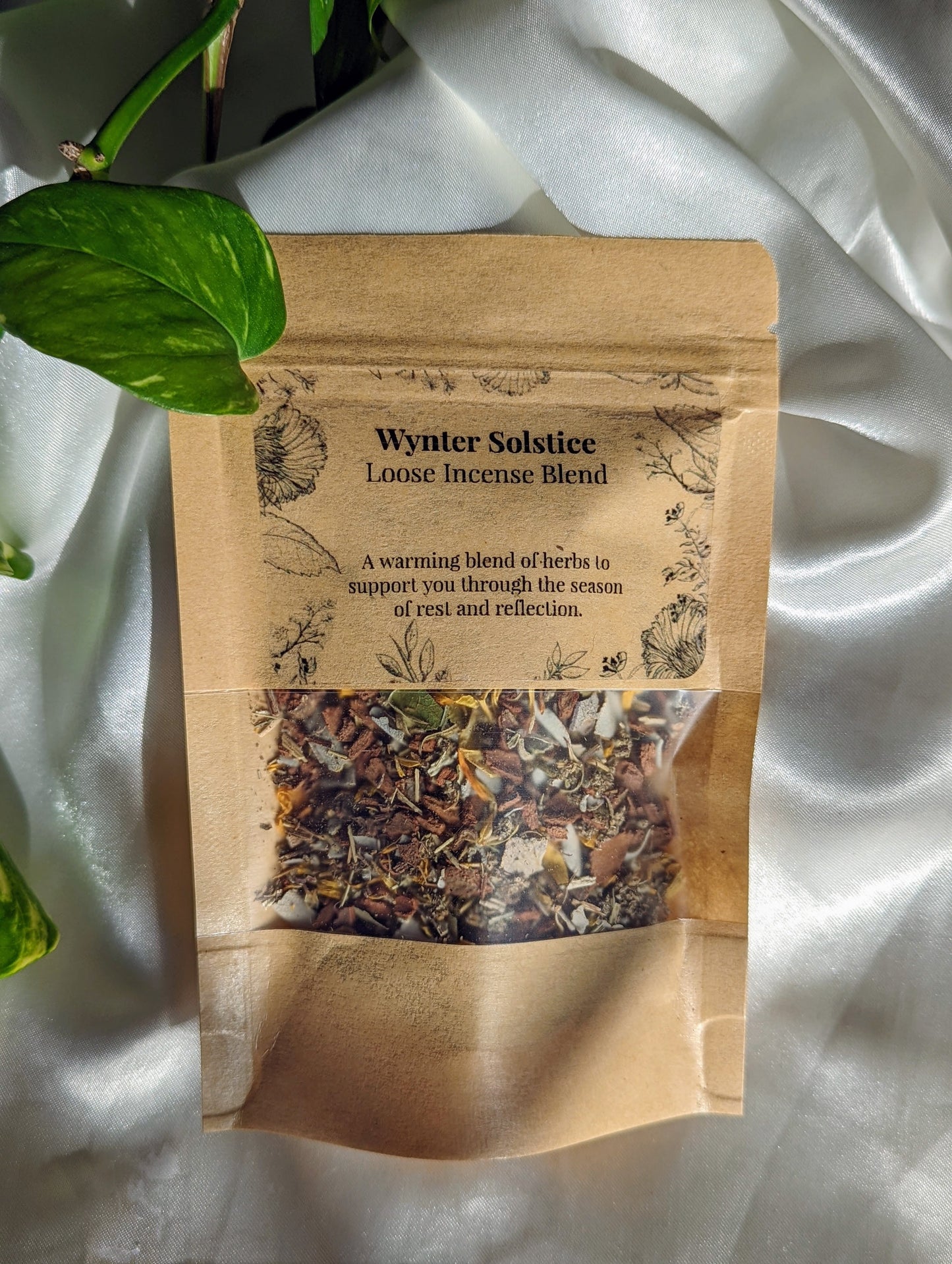 Wynter Solstice loose incense close-up showing natural botanical and resin blend detail