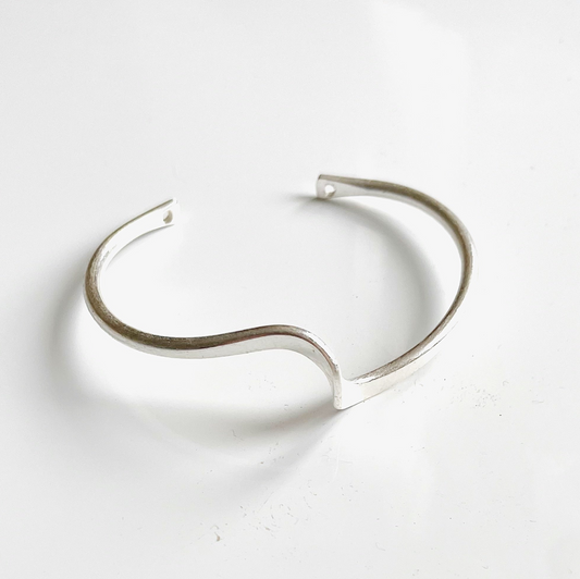 Silver plate wave bangle bracelet Bali handmade artisan