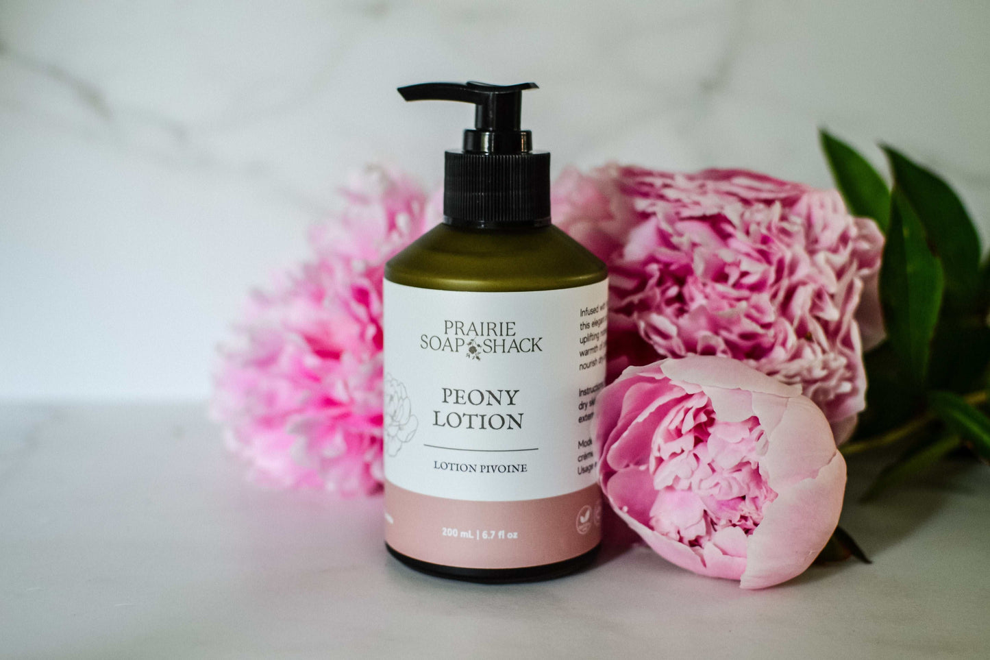 Luxuriously hydrating peony body lotion with bergamot, geranium and homegrown peony