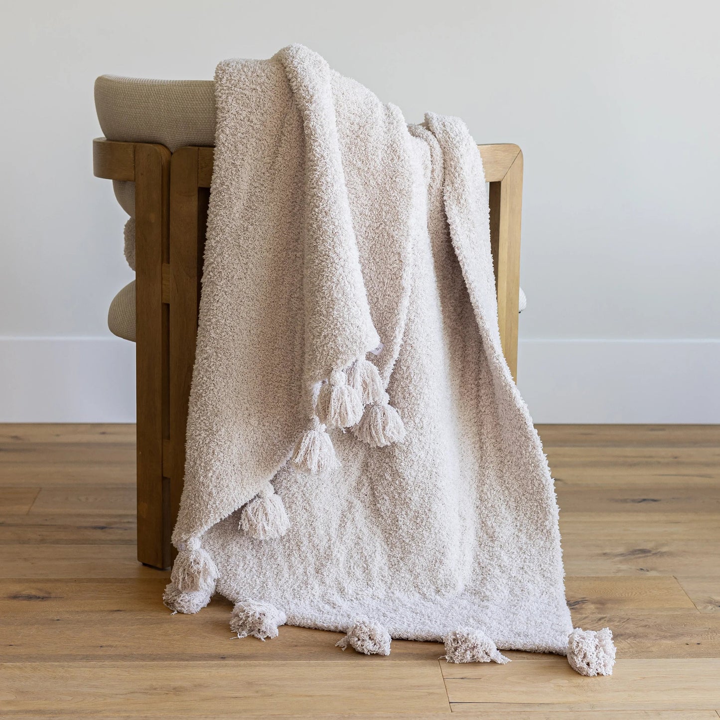 Blushing Beige Extended Throw Blanket — Double Layer Plush with Tassels