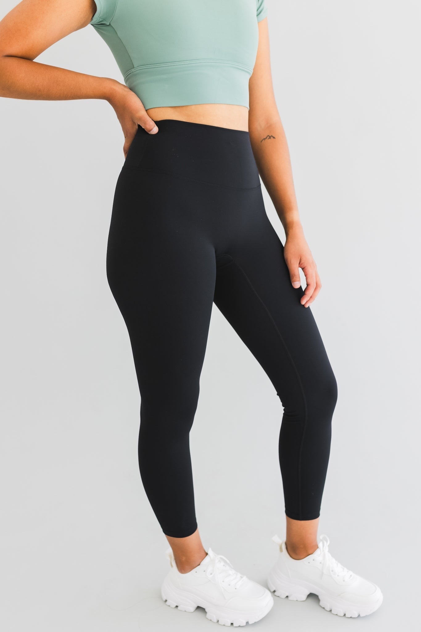 side 25 inch barely there leggings in bluish black for workouts and everyday wear