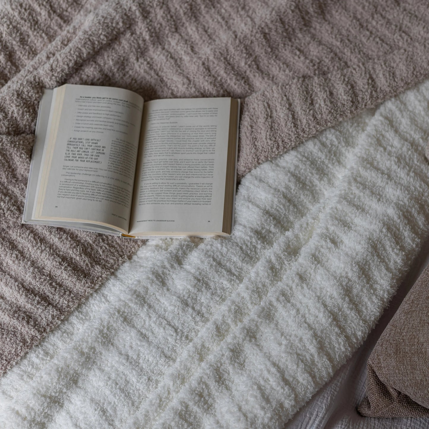 White Ribbed King Bed Blanket — Luxury Plush