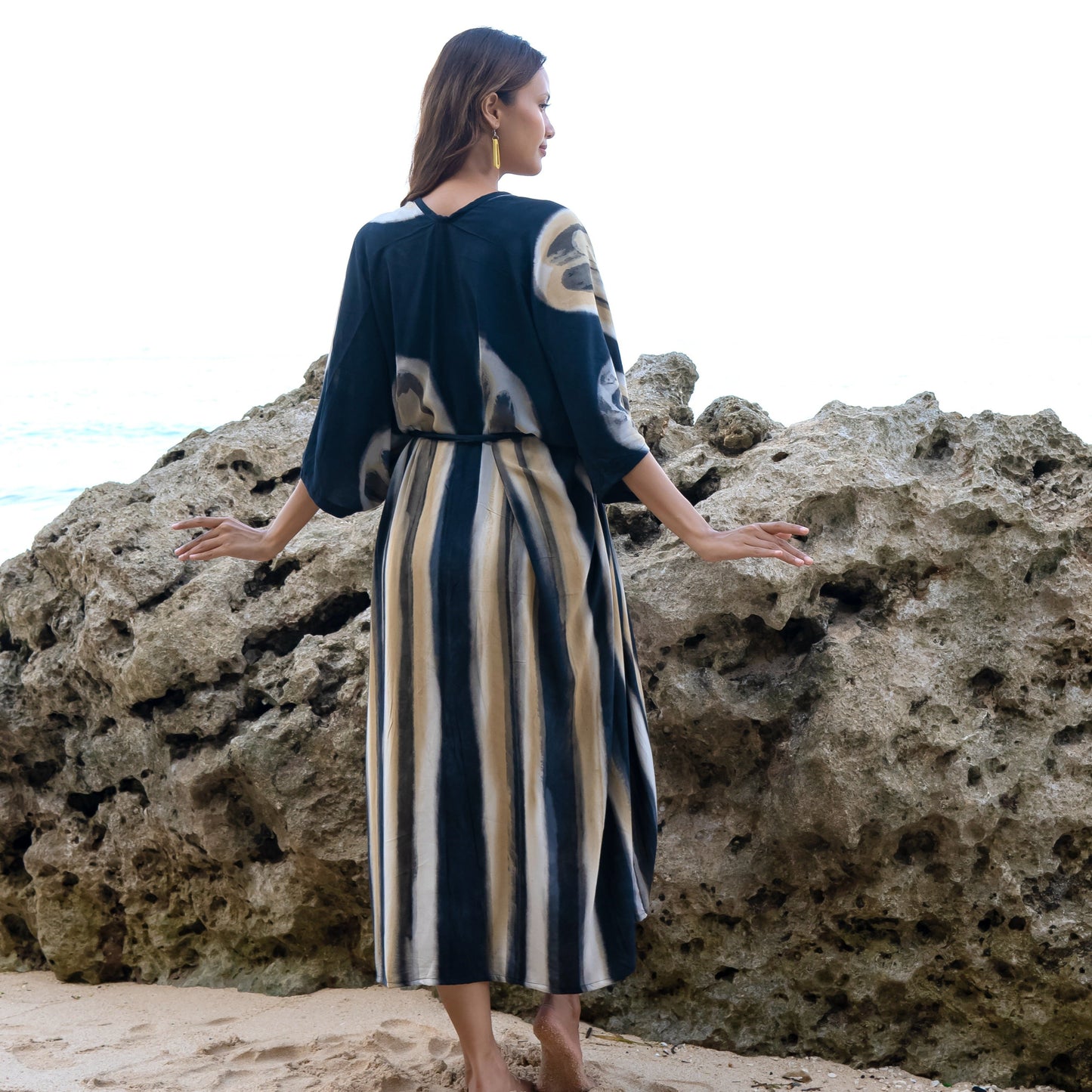 Bold abstract tie dye kimono grey gold lightweight summer wrap back view