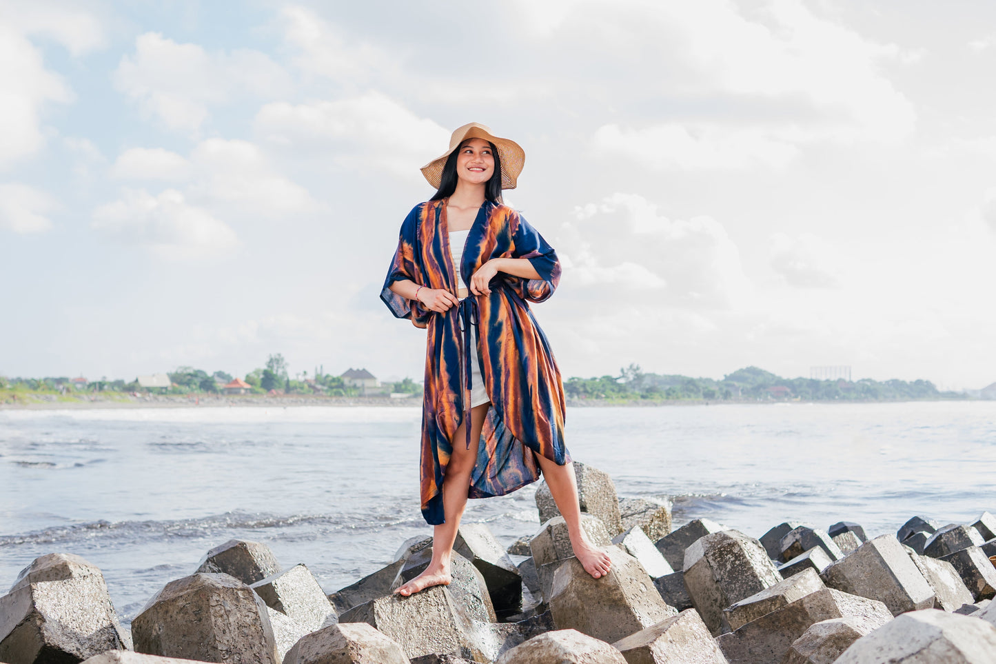 Navy and gold abstract kimono styled outfit shot