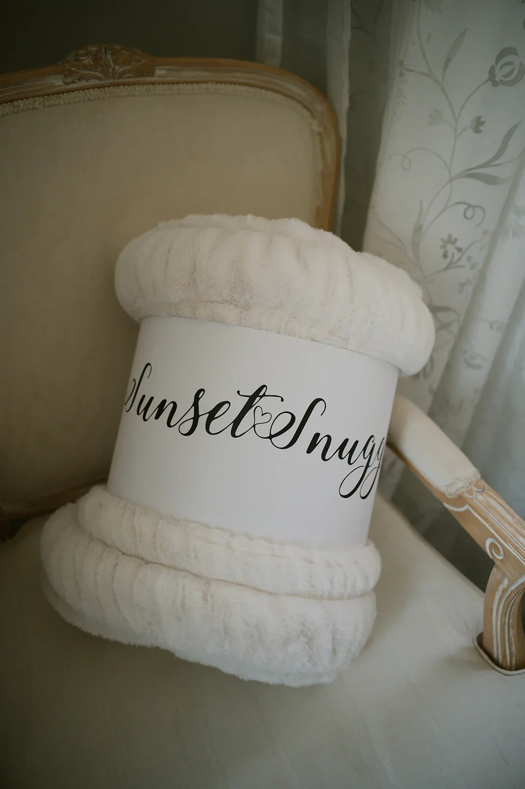 Cream Clouds Double-Sided Minky Blanket — Ruched Plush