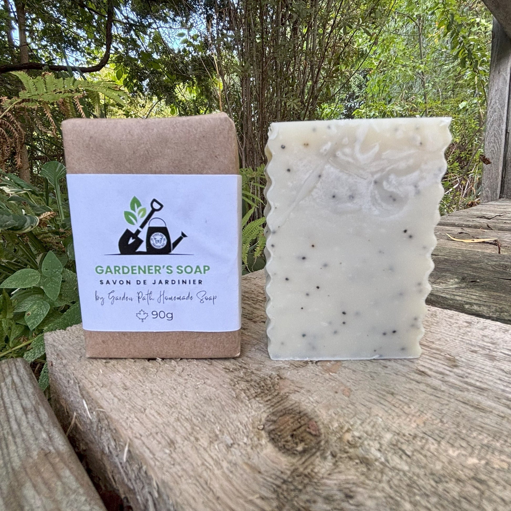 Gardener's natural exfoliating bar soap handmade in Canada — cold process soap with pumice, clary sage, patchouli and thyme essential oils, 90g