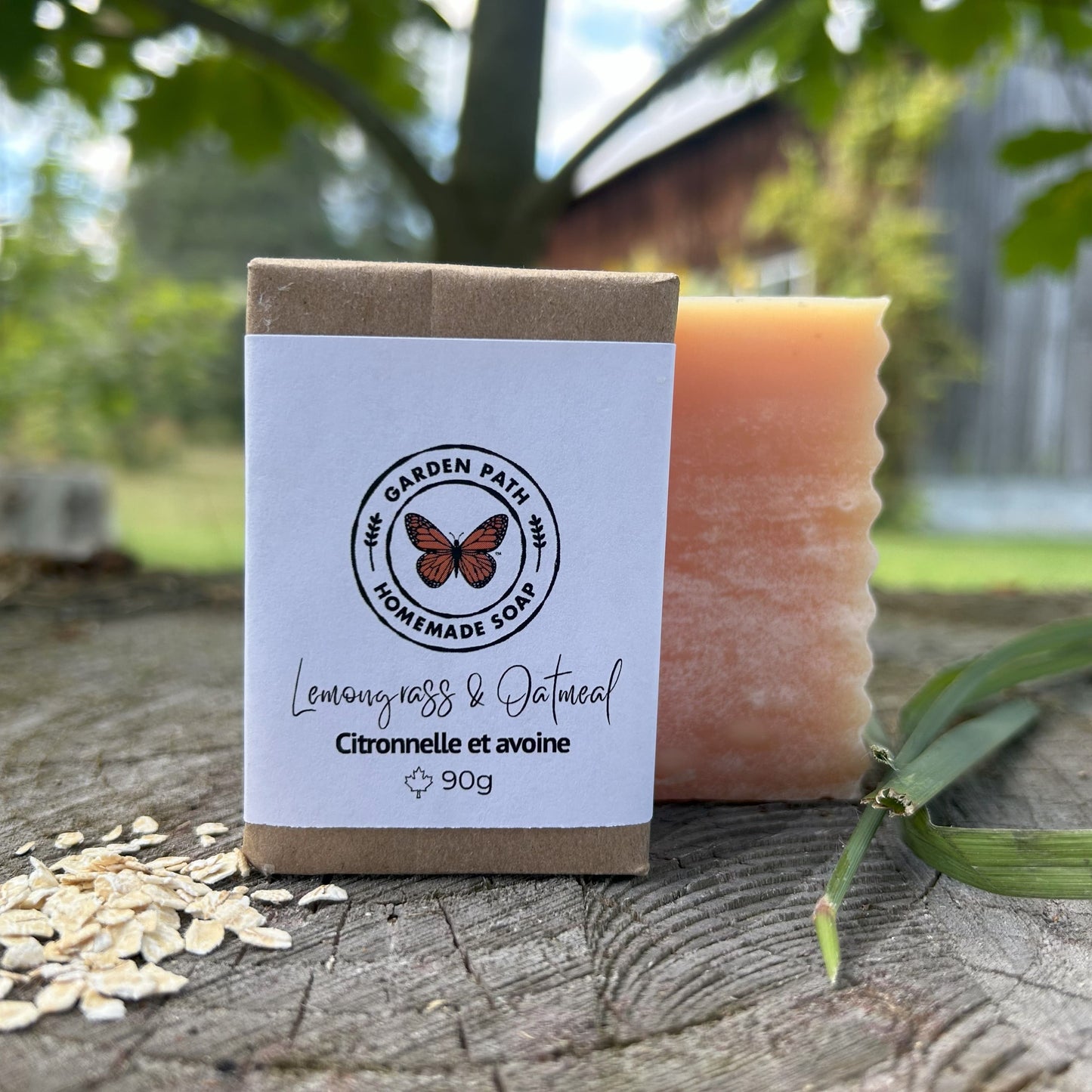 Lemongrass oatmeal natural bar soap handmade in Canada — cold process exfoliating soap with pure lemongrass essential oil, 90g
