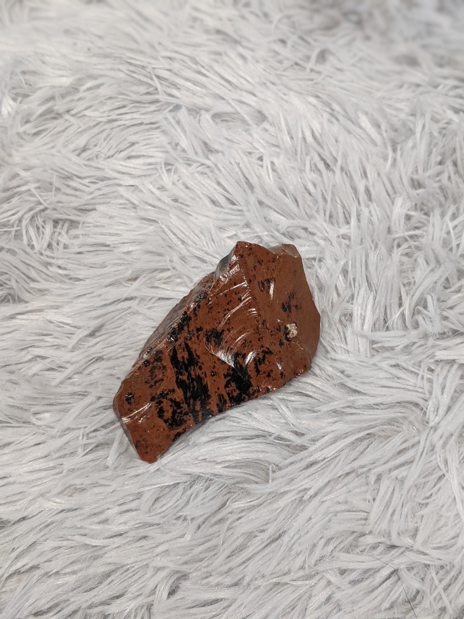 Natural mahogany obsidian crystal chunk for releasing negative patterns and fear