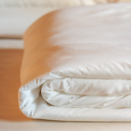 Double cocoon mulberry silk duvet insert — luxe cotton shell, OEKO-TEX certified