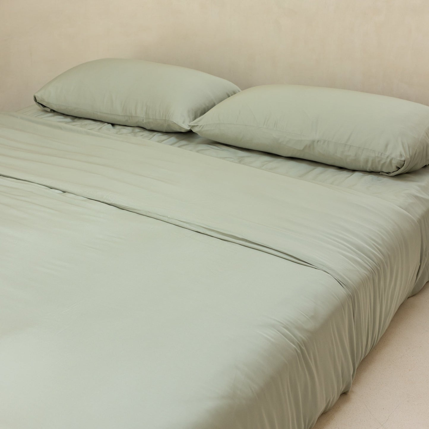 Organic bamboo sateen duvet cover set in Sage — luxury bedding by Aeptom