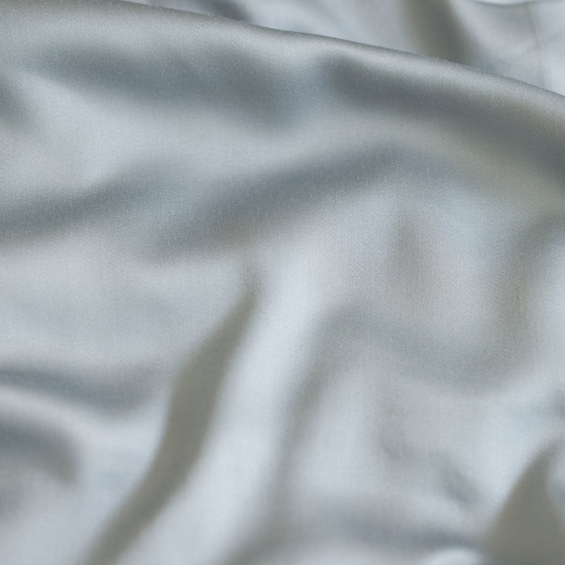 Organic bamboo sateen duvet cover — OEKO-TEX certified, anti-bacterial