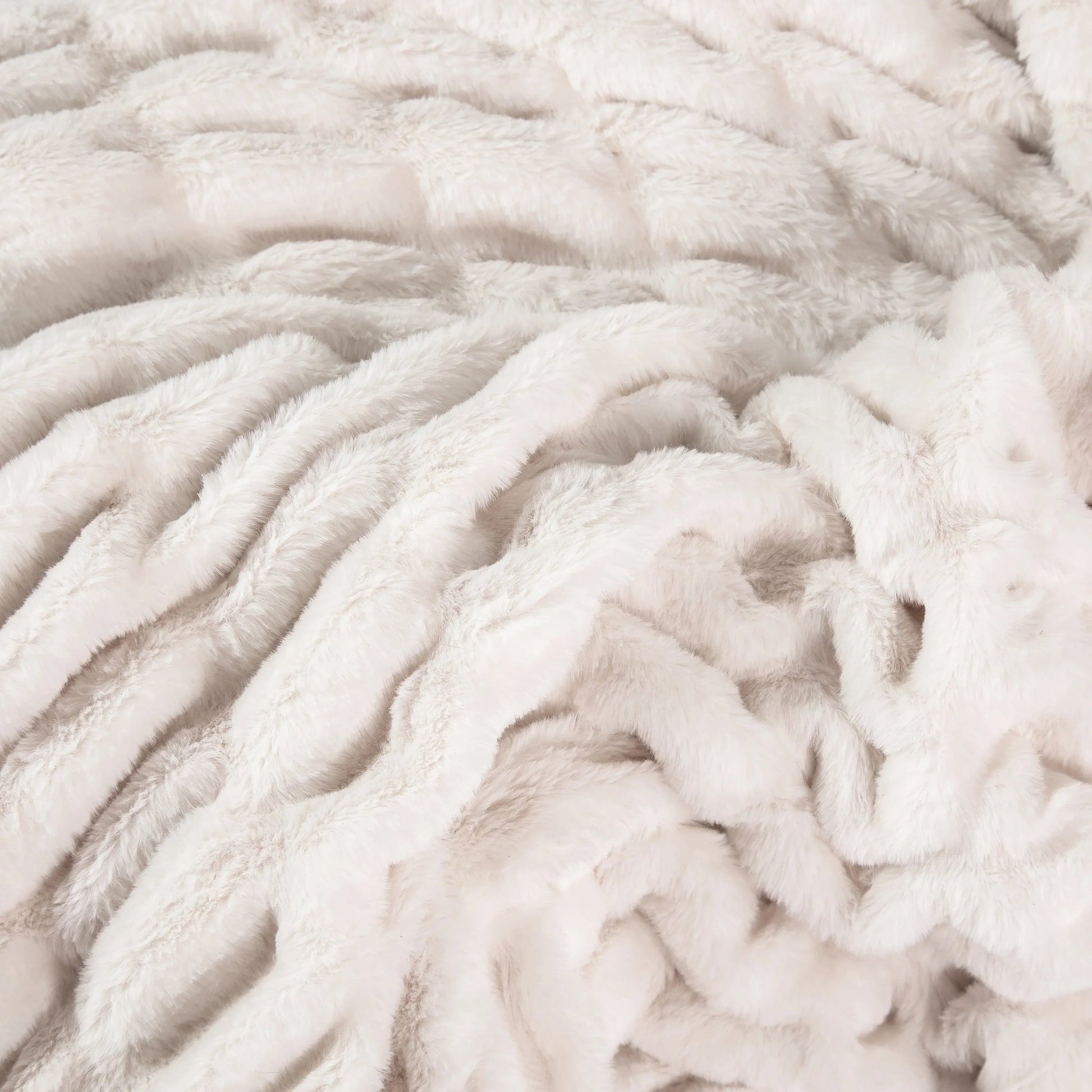 Cream Clouds Double-Sided Minky Blanket — Ruched Plush - Best Life Apparel