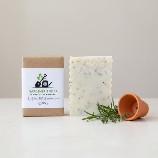 Gardener's natural exfoliating bar soap handmade in Canada — cold process soap with pumice, clary sage, patchouli and thyme essential oils, 90g