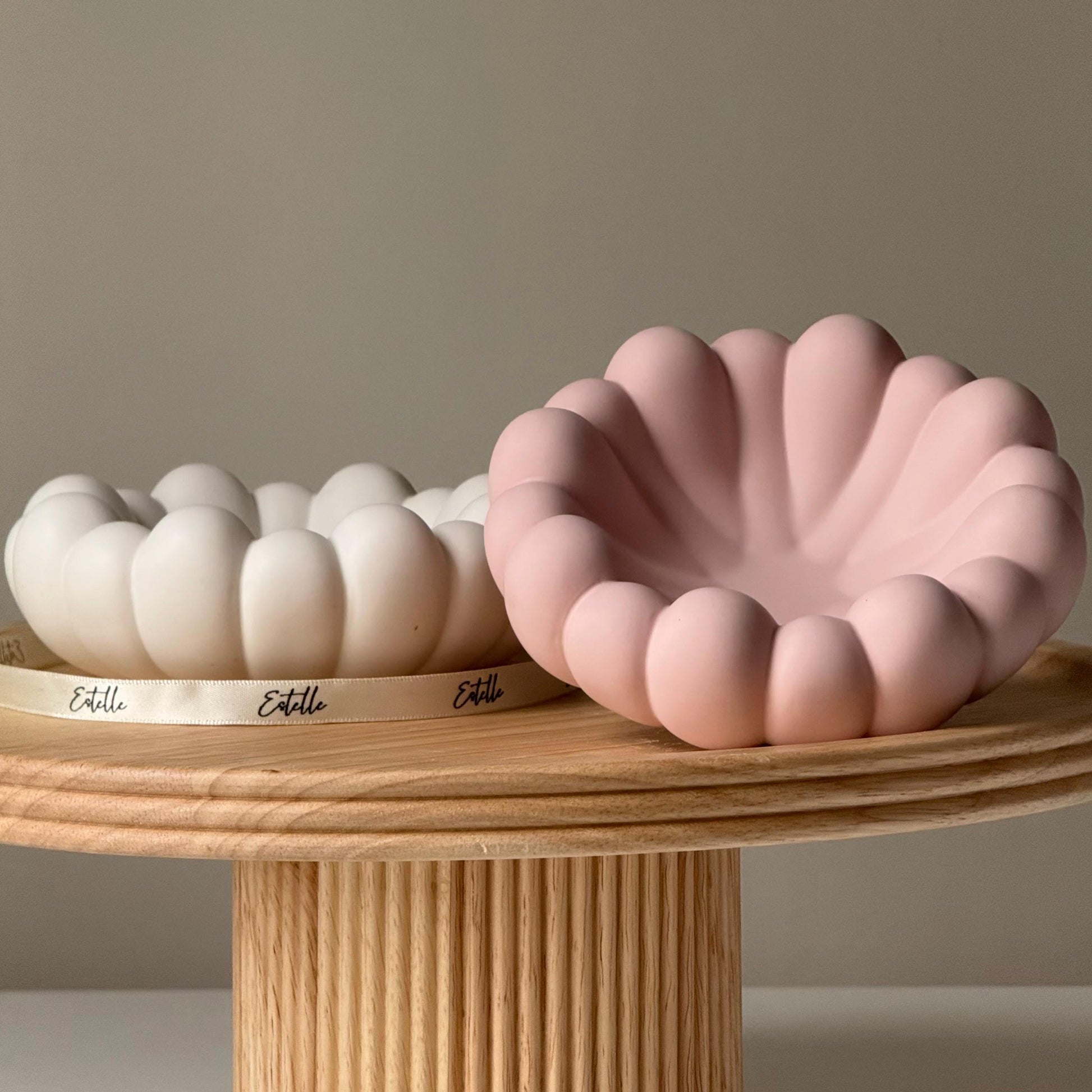Jesmonite round ring dish decorative jewelry holder