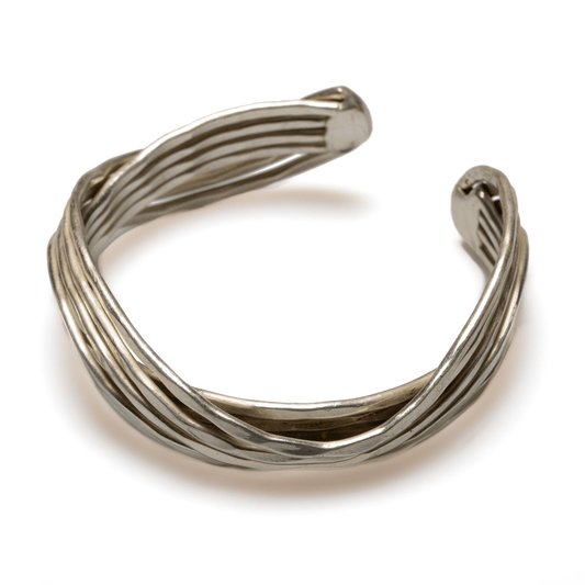 Wavy Metal Cuff - Silver colour - Best Life Apparel