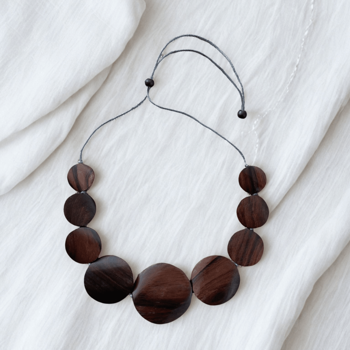 Wooden Graduated Disc Necklace - Natural Wood - Best Life Apparel